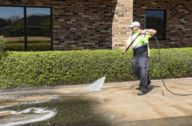 commercial concrete cleaning in new braunfels
